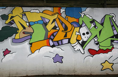 
                    A Simpsons mural in Kerrisdale, Vancouver, B.C. It appears to be in honor of the Vancouver 2010 Winter Olympics.
                                            (Scott Beale / Laughing Squid)
                                        