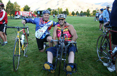 
                    Mike Utley and Greg LeMond at the 2006 DAM2DAM "Thumbs Up!" Bike Tour.
                                            (The Mike Utley Foundation)
                                        