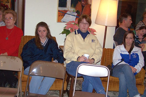 
                    Participants wait for the second round of preference groups.
                                            (Jim & Gracia Willis)
                                        