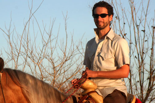
                    Weekend America reporter Michael May grabs the reins.
                                            (Michael May)
                                        