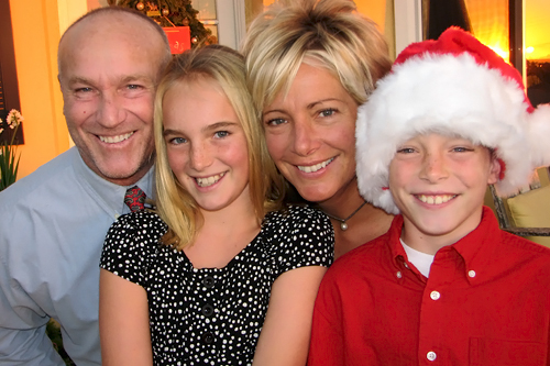 
                    Warren Jaocbs (far left) with his family (left to right): Matthew, Dana and Casey.
                                            (Brit Colanter)
                                        