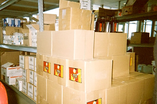 
                    Chai tea at 14 cents a pound not a big seller at the Cleveland Food Bank.
                                            (Kaiah Callahan)
                                        