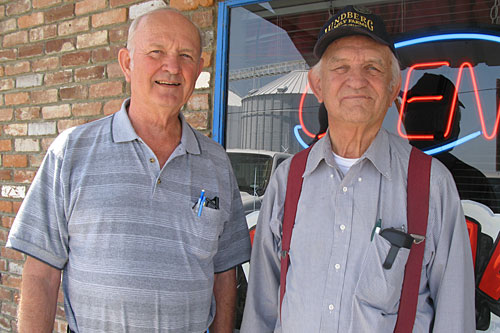 Homer, left, and Harlan Lundberg outside the Richvale Cafe. "We've got to stop paving over our food-producing land," says Homer. "We just got to. Talk about short-sighted. If you want sustainability, you protect the land that grows our food -- end of sermon."
(Nancy Mullane)
