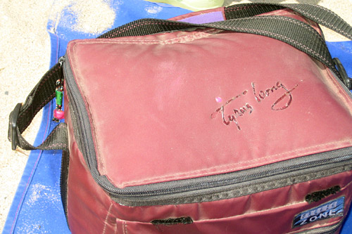 
                    Wong's kite-flying toolbag. He tried fishing for a while, but switched back to kite flying because, he says, "fishing you're looking down. Kite flying, you're looking up."
                                            (Krissy Clark)
                                        