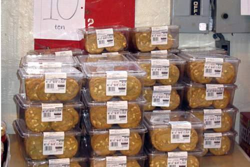 
                    Cookies are popular.
                                            (Nancy Mullane)
                                        