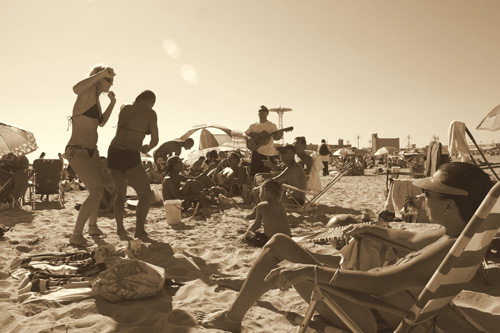 Diana Taft Shumate's friends dance and sing on the beach at Coney Island on Labor Day weekend.
(Diana Taft Shumate)