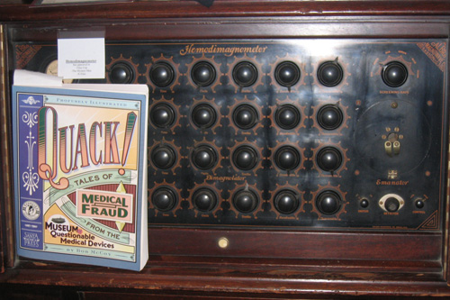 The Hemodimagnometer is just one of many quack medical machines that were once thought to be able to cure just about anything. These days it's rented to movies and TV shows like "The X-Files."
(Claes Andreasson)