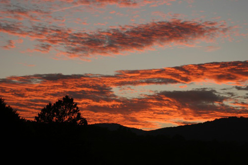 
                    One of many sunsets Mark has witnessed this year.
                                            (Mark Delmonte)
                                        